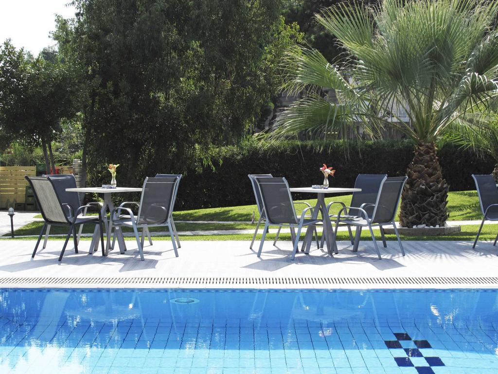 Hotel Azur Kриопиги Екстериор снимка